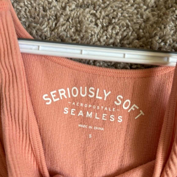 Aeropostale - Picture 2 of 2